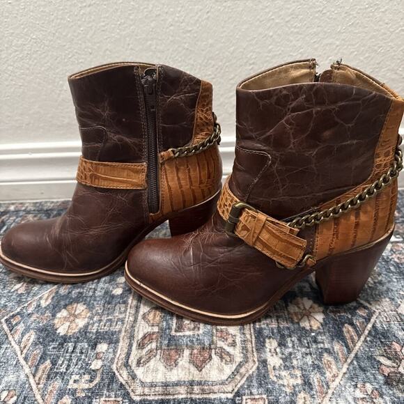 Lucchese Spirit Rachel 2 Tone Brown Leather Harness Western Cowgirl Boots 7.5 - Picture 3 of 8